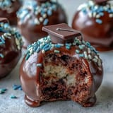 Graduation Cake Pops In Colors